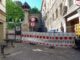 Fassadenschaden an Gebäude Am Römertor: Straße und Zufahrt über Coulinstraße gesperrt