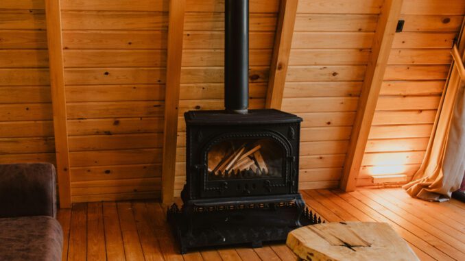 Hofheim bietet kostenlose Schulungen zum richtigen Heizen mit Holz Hofheim bietet kostenlose Schulungen zum richtigen Heizen mit Holz