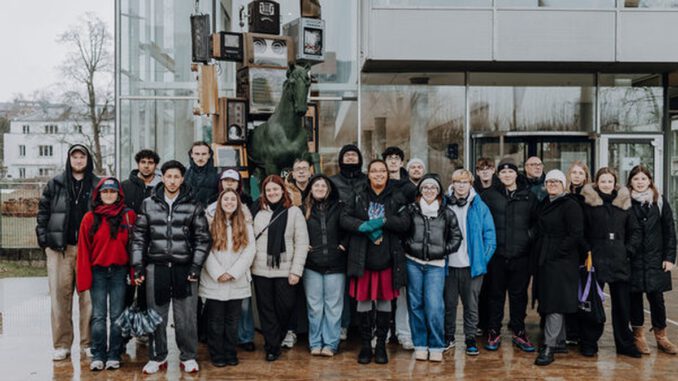 Internationale Jugendbegegnung in Wiesbaden thematisiert Medienkompetenz und europäisches Miteinander