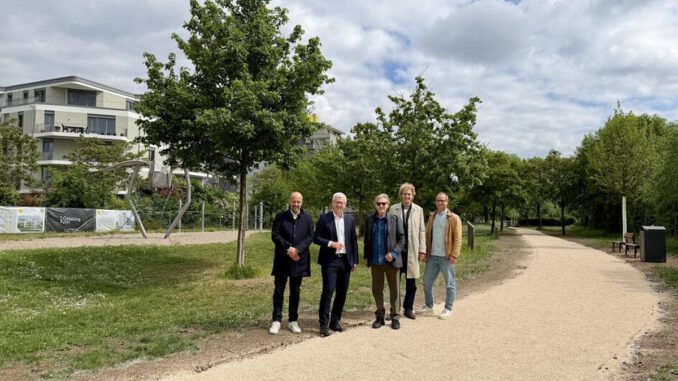 Kastel: Neue Fuß und Radwege verbinden Helling Höfe direkt mit dem Rheinufer