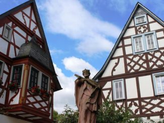 Nepomuk-Statue in Erbach nach Vandalismus wiederhergestellt