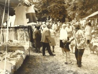 Orler Markt startet mit traditionellem Fassbieranstich und Liveprogramm