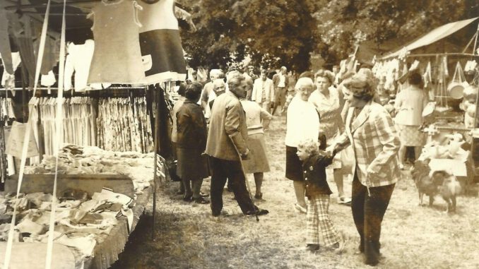 Orler Markt startet mit traditionellem Fassbieranstich und Liveprogramm