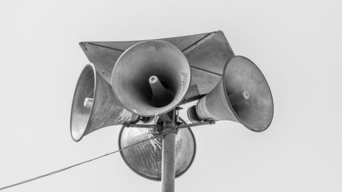 Warntag in Hessen: Sirenenprobe und Cell Broadcast-Test im Rheingau-Taunus-Kreis