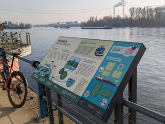 Wiesbaden: Uferwege erhalten neun Informationstafeln mit digitalen Angeboten